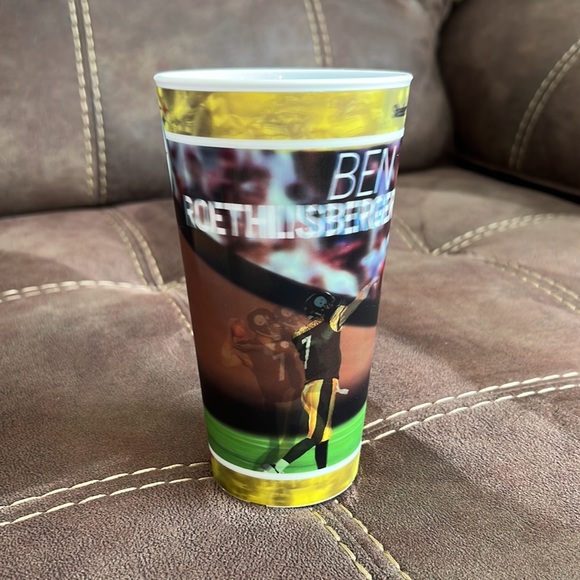 Steelers 16oz Cups - Picture 2 of 3
